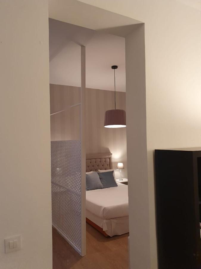 Hotel Le Petit Palue-Fuencarral Madrid Exterior foto